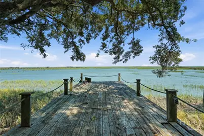 2102 East Boulevard, Savannah, GA 31410 - Photo 13