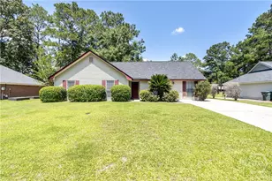 8 Bitterroot Ln, Savannah, GA 31419 - Photo 3