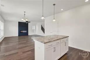 26 Allston Ln, Savannah, GA 31407 - Photo 7