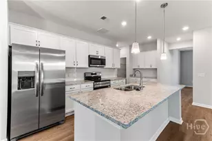 266 Mage St, Savannah, GA 31302 - Photo 11