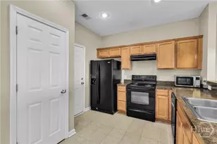 975 Canyon Oak Loop, Richmond Hill, GA 31324 - Photo 9