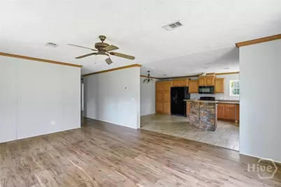 99 Kevins Lane NE, Hinesville, GA 31313 - Photo 3