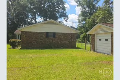 162 Carlton Avenue, Bloomingdale, GA 31302 - Photo 1