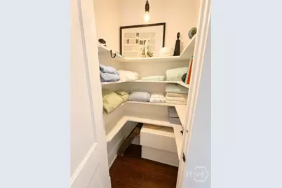 24 E Liberty Street, Savannah, GA 31401 - Photo 17