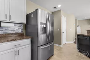 304 Connor Ct, Hinesville, GA 31313 - Photo 15