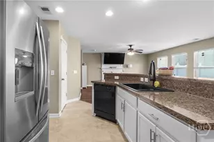304 Connor Ct, Hinesville, GA 31313 - Photo 17