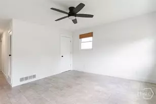 2332 Bona Bella Ave, Savannah, GA 31406 - Photo 3