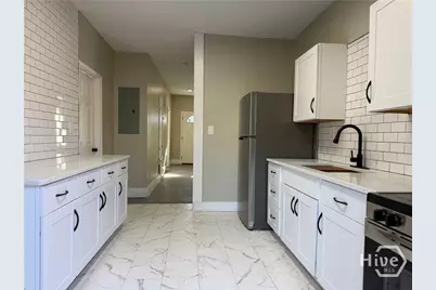 728 W 39th Street, Savannah, GA 31415 - Photo 13