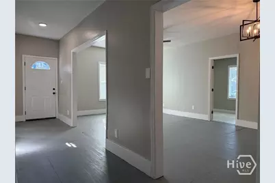 728 W 39th Street, Savannah, GA 31415 - Photo 5