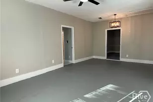 728 W 39th St, Savannah, GA 31415 - Photo 7