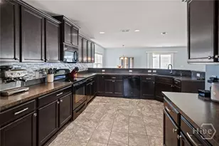 415 Valdez Ct, Hinesville, GA 31313 - Photo 15