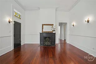 207 E Gwinnett St, Savannah, GA 31401 - Photo 17