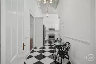 207 E Gwinnett St, Savannah, GA 31401 - Photo 13