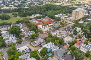 207 E Gwinnett St, Savannah, GA 31401 - Photo 45