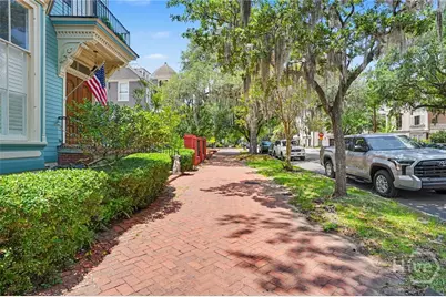 207 E Gwinnett Street, Savannah, GA 31401 - Photo 3