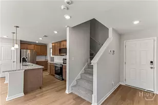 250 Mage St, Savannah, GA 31302 - Photo 13
