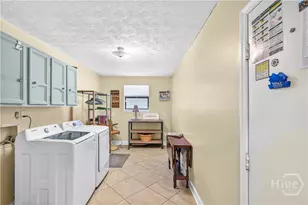 107 Robin Rd, Savannah, GA 31419 - Photo 29