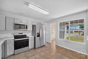 960 Yale Ct, Hinesville, GA 31313 - Photo 13