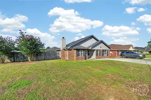 960 Yale Ct, Hinesville, GA 31313 - Photo 3