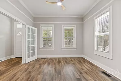 922 E 37th Street, Savannah, GA 31401 - Photo 13