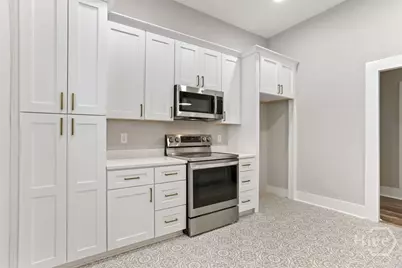922 E 37th Street, Savannah, GA 31401 - Photo 19