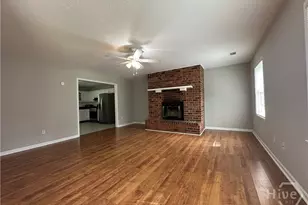 23 Douglas Ct, Bloomingdale, GA 31302 - Photo 5
