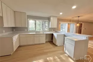 10 Cove Dr, Savannah, GA 31419 - Photo 13