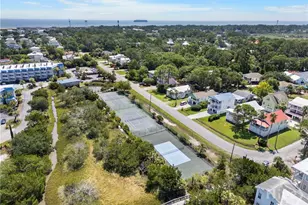 1217 Bay St, Tybee Island, GA 31328 - Photo 35