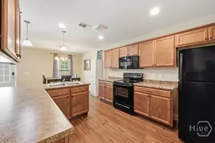 121 Ristona Dr, Savannah, GA 31419 - Photo 5