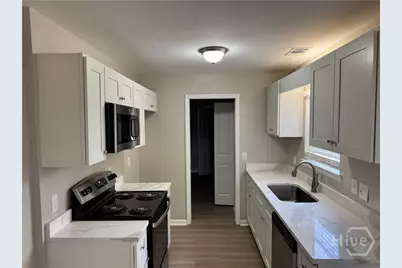 121 Laurelwood Lane, Savannah, GA 31419 - Photo 3