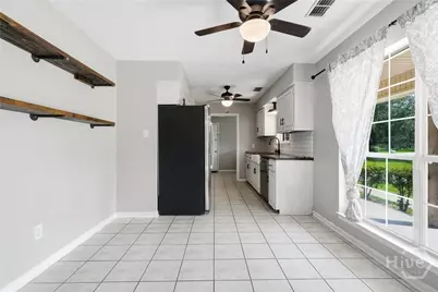 90 Lexington Court, Richmond Hill, GA 31324 - Photo 9