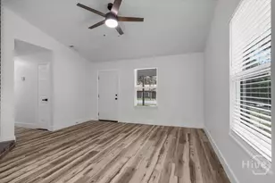 207 Garden Cir, Hinesville, GA 31313 - Photo 9