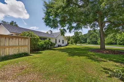 385 Lemans Drive, Bloomingdale, GA 31302 - Photo 5