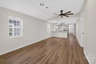 718 W 51st St, Savannah, GA 31405 - Photo 7