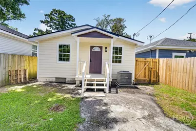 718 W 51st Street, Savannah, GA 31405 - Photo 23