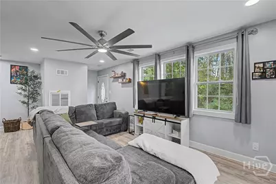 212 Chatham Villa Drive, Savannah, GA 31408 - Photo 7