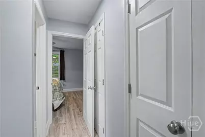 212 Chatham Villa Drive, Savannah, GA 31408 - Photo 17