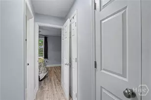 212 Chatham Villa Dr, Savannah, GA 31408 - Photo 17