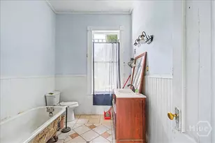 208 W 39th St, Savannah, GA 31406 - Photo 27
