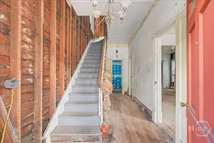 208 W 39th St, Savannah, GA 31406 - Photo 9