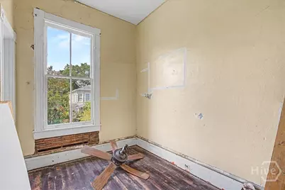 208 W 39th Street, Savannah, GA 31406 - Photo 29
