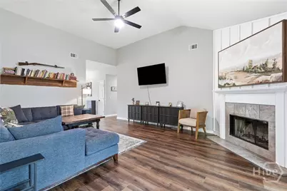 17 Chapel Drive, Savannah, GA 31406 - Photo 9
