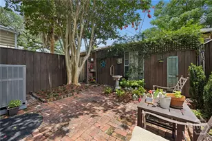 326 Price St, Savannah, GA 31401 - Photo 45
