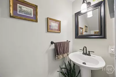 326 Price Street, Savannah, GA 31401 - Photo 29