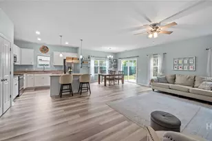 1431 Waybridge Way, Richmond Hill, GA 31324 - Photo 11