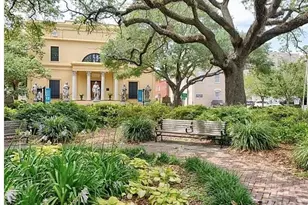 204 W Broughton St, Savannah, GA 31401 - Photo 19