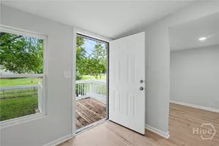 51 2nd St, Richmond Hill, GA 31324 - Photo 9