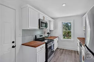 1226 W 51st St, Savannah, GA 31405 - Photo 9