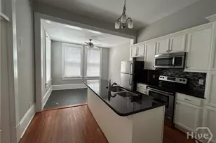 816 Drayton St, Savannah, GA 31401 - Photo 5
