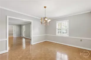 28 E 56th St, Savannah, GA 31405 - Photo 9